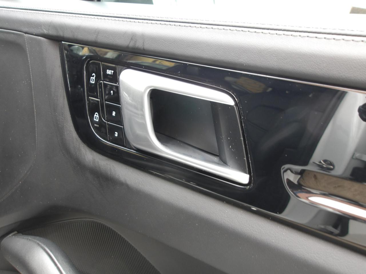 Porsche Cayenne Coupe 3.0 tiptronic