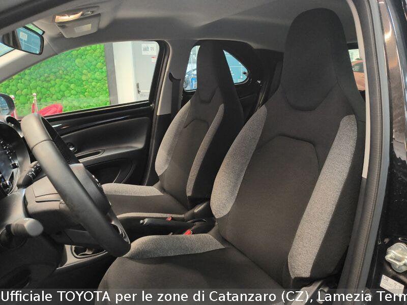 Toyota Aygo X 1.0B (72 CV) Active