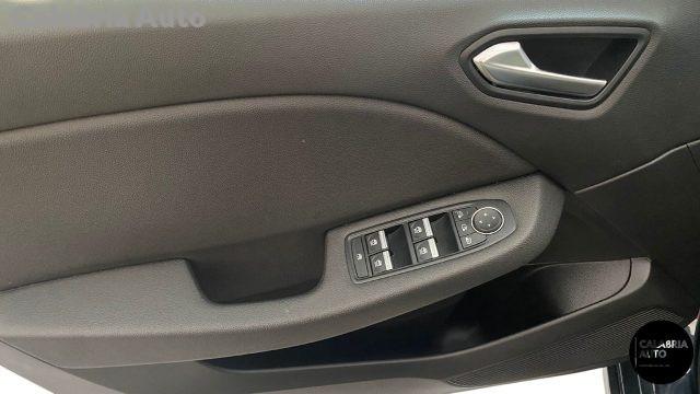 RENAULT Clio Hybrid E-Tech 140 CV 5 porte Intens