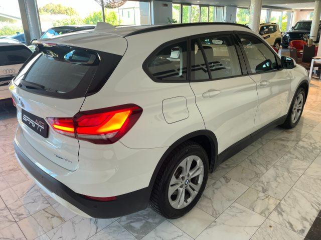 BMW X1 xDrive25e Business Advantage StepTronic 220cv