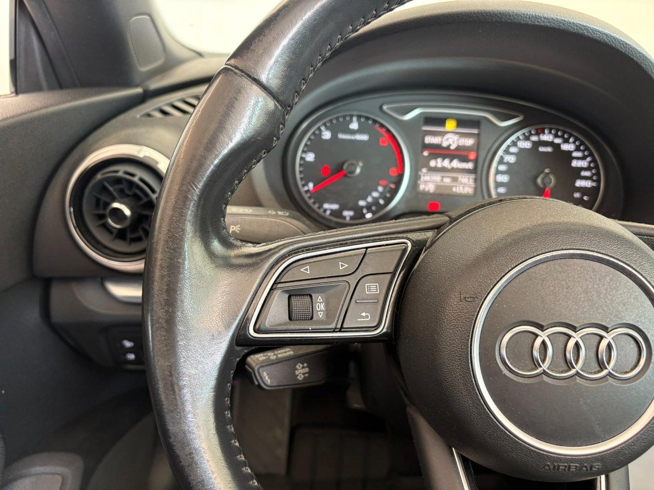 Audi A3 Cabrio 2.0 tdi Business 150cv s-tronic 7m