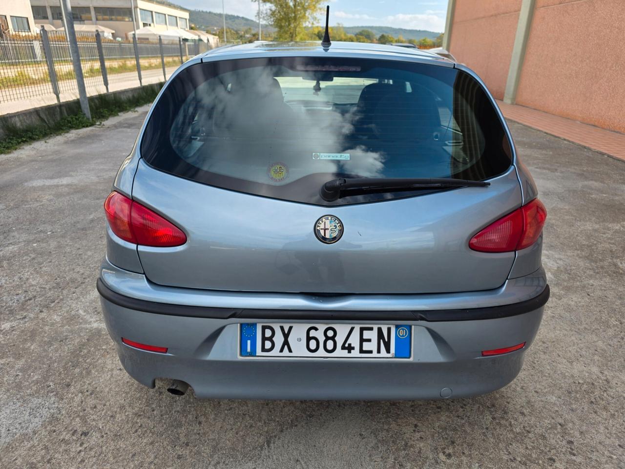 Alfa Romeo 147 1.6i 16V T.S. (105 CV) cat 5p. Dist.