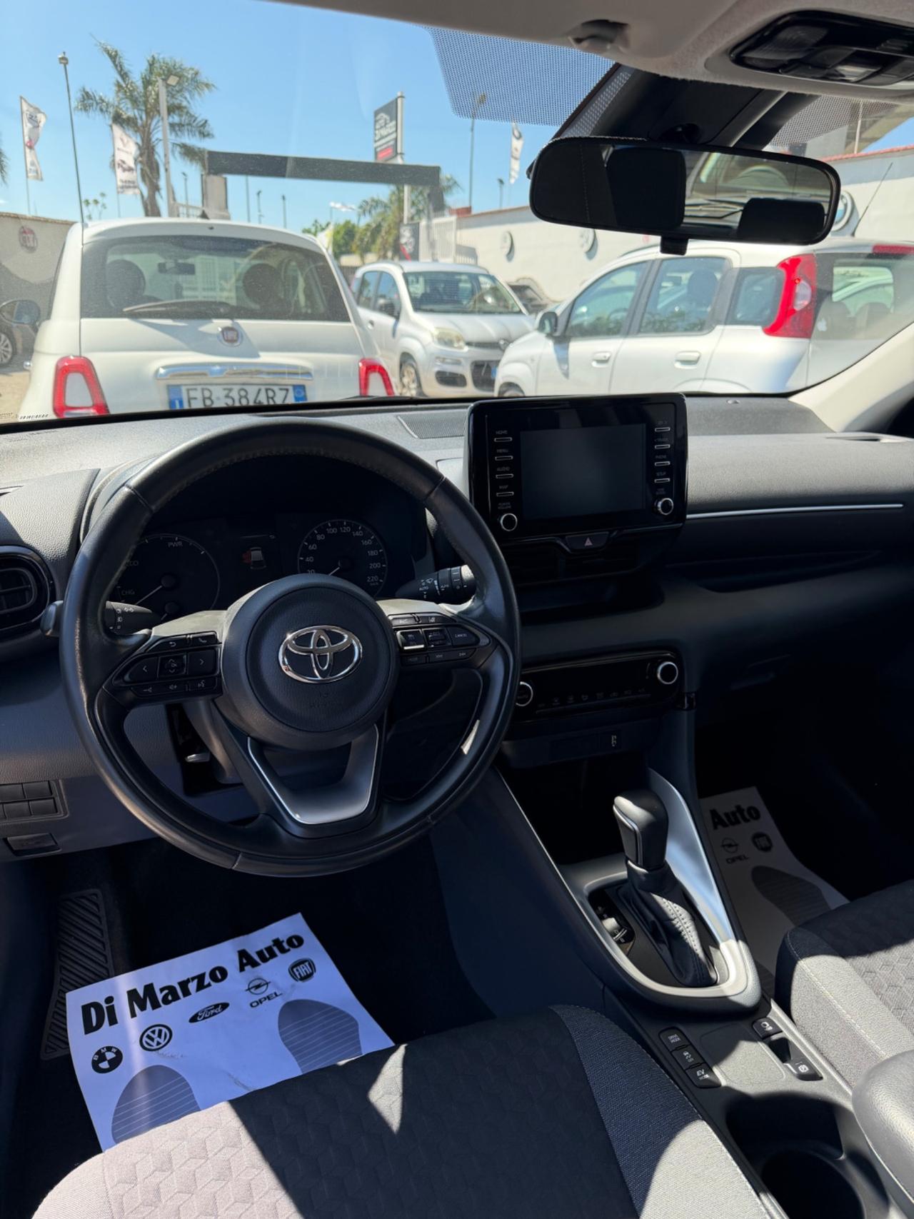 Toyota Yaris 1.5 Hybrid 5 porte Trend