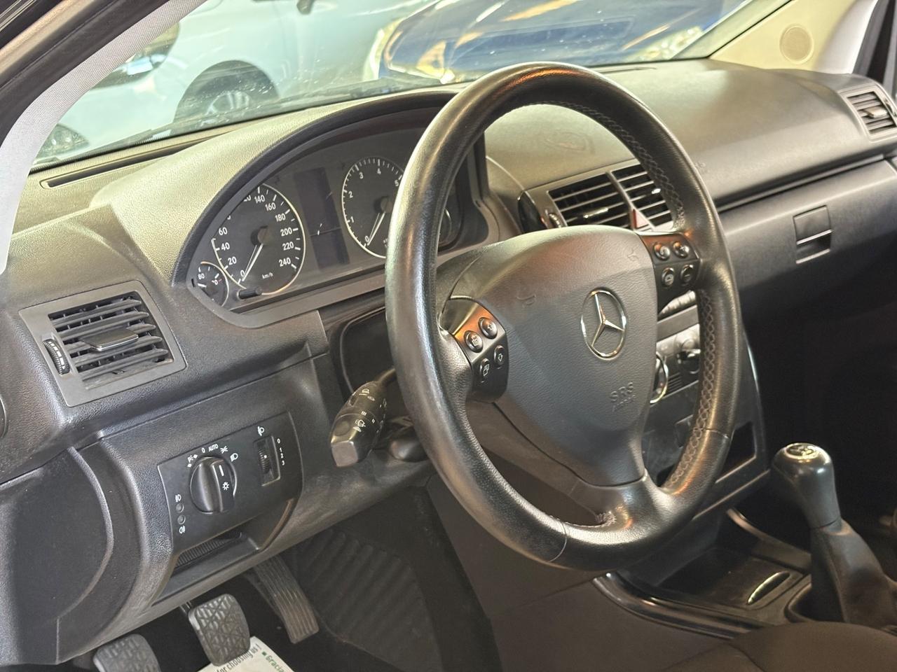 Mercedes-benz A 160 BlueEFFICIENCY Special Edition