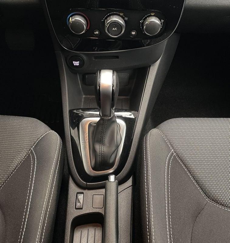 Renault Clio dCi 8V 90CV EDC Start&Stop 5 porte Energy Intens