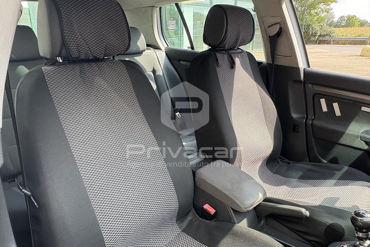 VOLKSWAGEN Golf 1.6 5p. Trendline BiFuel G