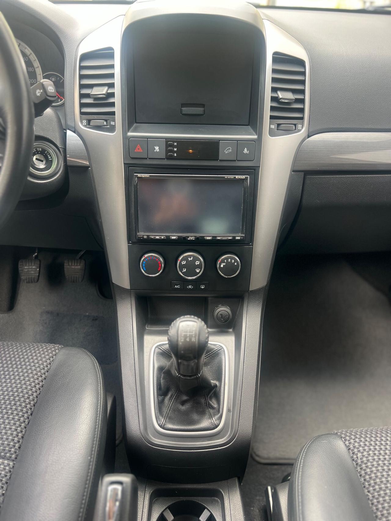 Chevrolet Captiva 2.4 GPL 7 POSTI - GARANZIA 12 MESI