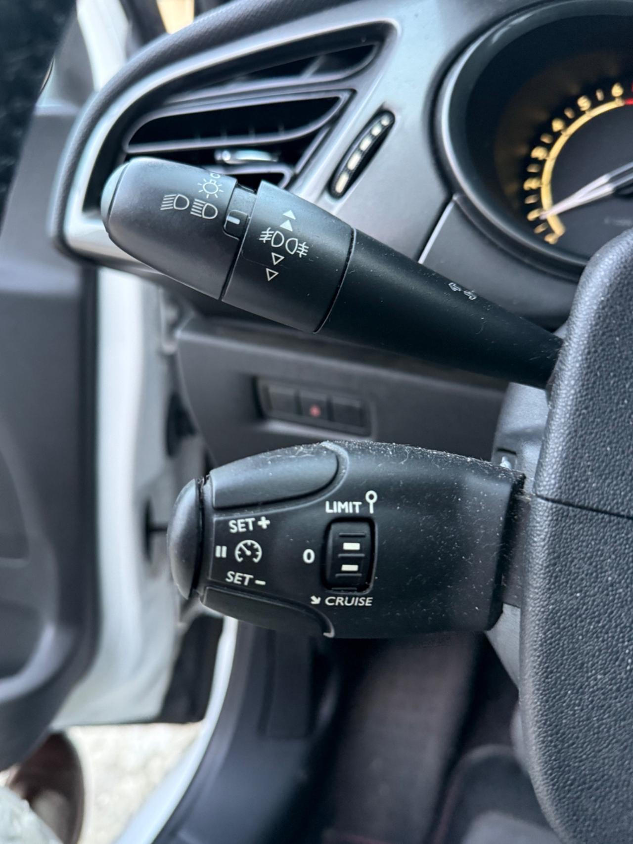 Citroen C3 1.2 BENZINA EURO 6B EXCLUSIVE 2015