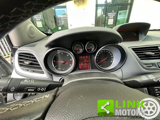 OPEL Mokka .
