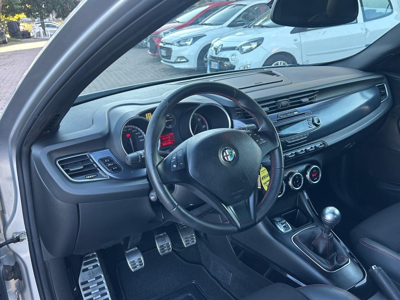 Alfa Romeo Giulietta 1.6 JTDm-2 105 CV Exclusive