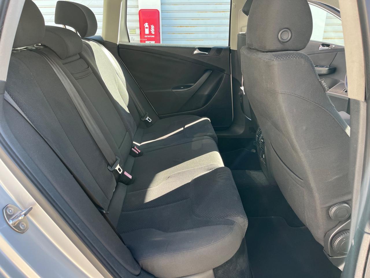 Volkswagen Passat 2.0 16V TDI Var. Highline