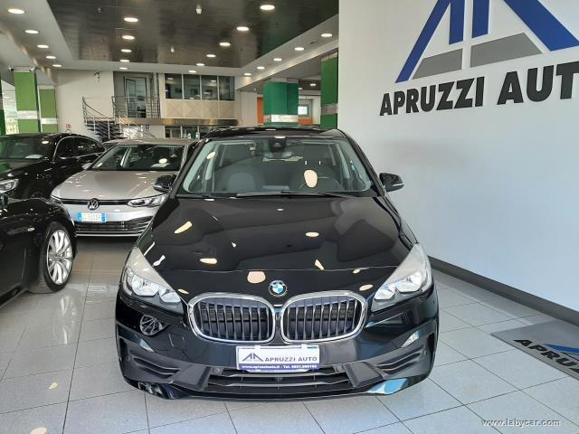 BMW 216d Active Tourer Business