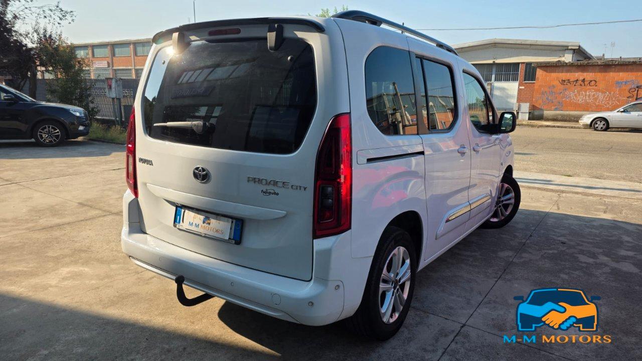 TOYOTA Proace City Verso 1.2P 110cv S&S L1 D Lounge
