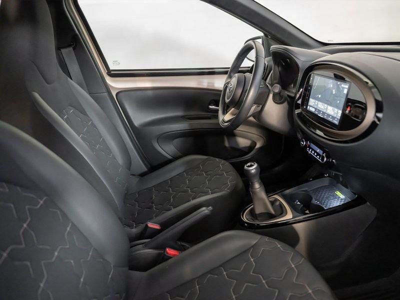 Toyota Aygo X 1.0B (72 CV) Lounge