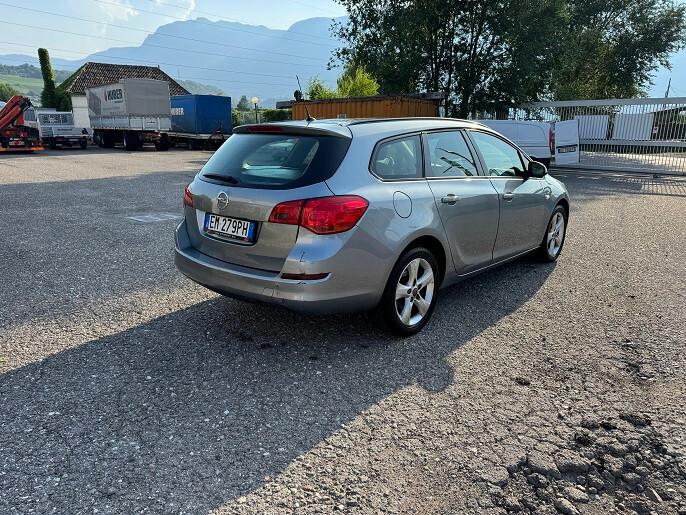 Opel Astra 1.7 CDTI 110CV Sports Tourer Elective