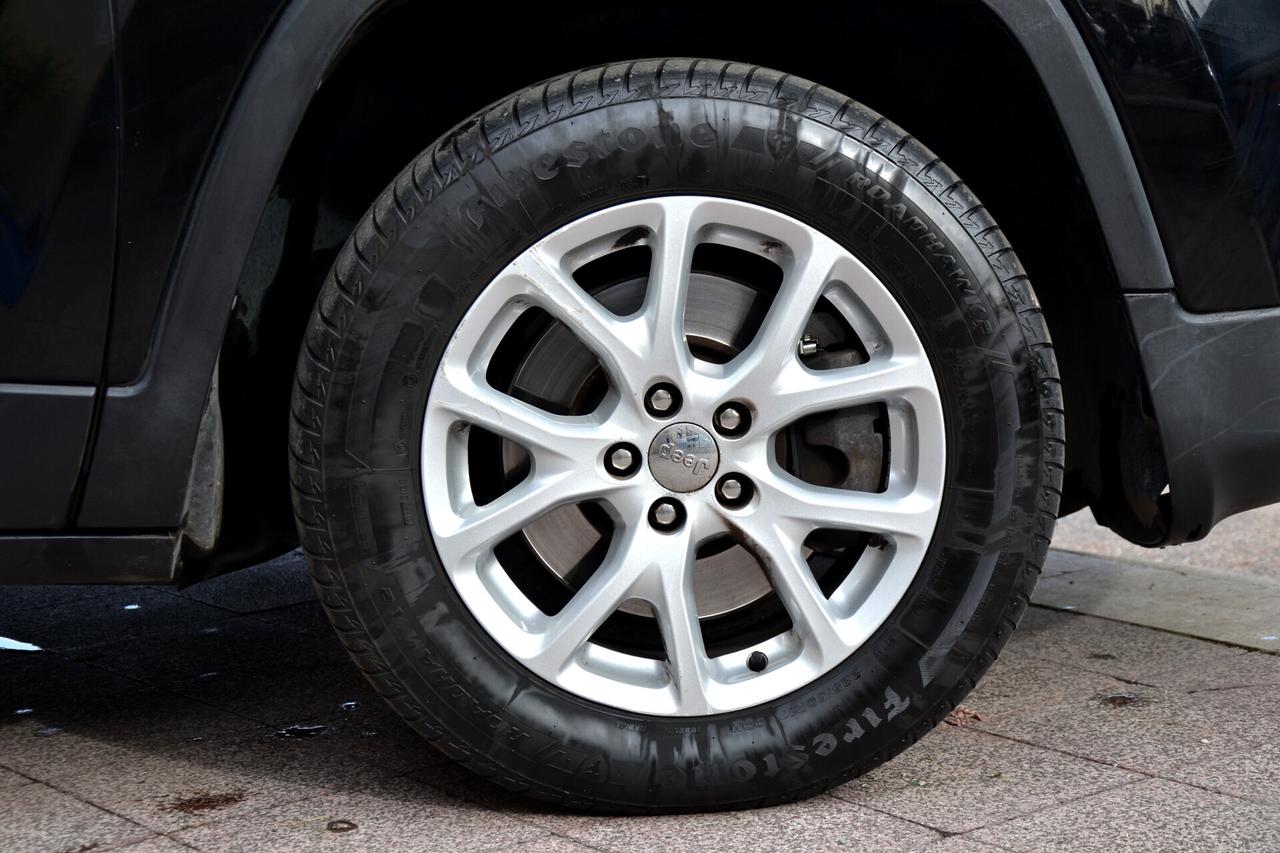 Jeep Cherokee 2.0 Mjt 170CV 4WD AUTOM.+ NAVI+PDC+LED+TEL+PRIVACY