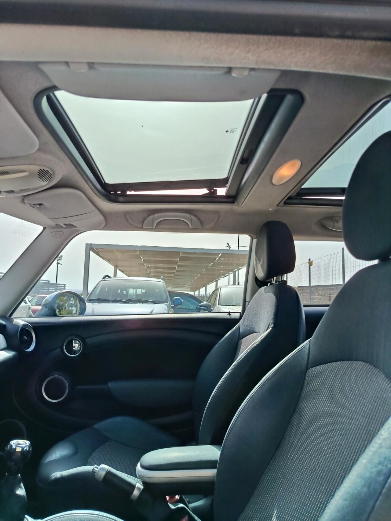 Mini 1.6 16V Cooper D, doppio TETTO APRIBILE