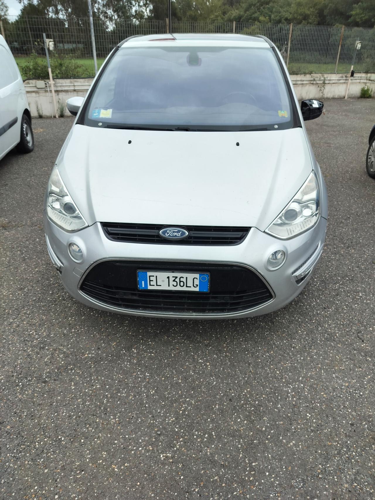 Ford S-Max 2.0 TDCi 163CV Titanium DPF 7 POSTI no finanziamento obbligatorio