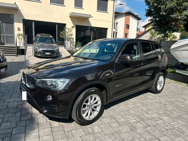 Bmw X3 xDrive20d Business aut. EURO 6B - NAVI - PELLE - PDC