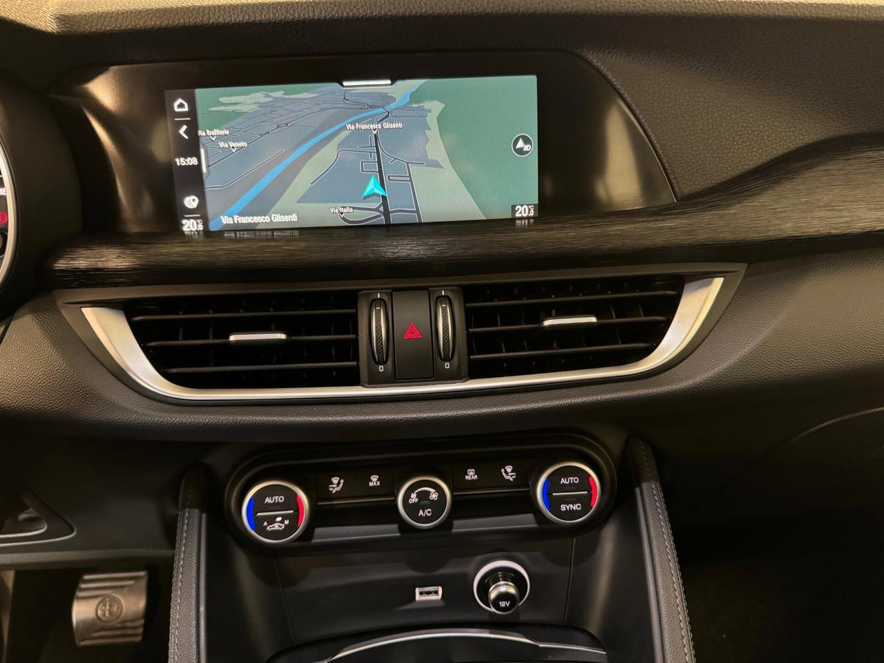 Alfa Romeo Stelvio 2.2 Turbodiesel 160 CV AT8 RWD ALLESTIMENTO QV 20"