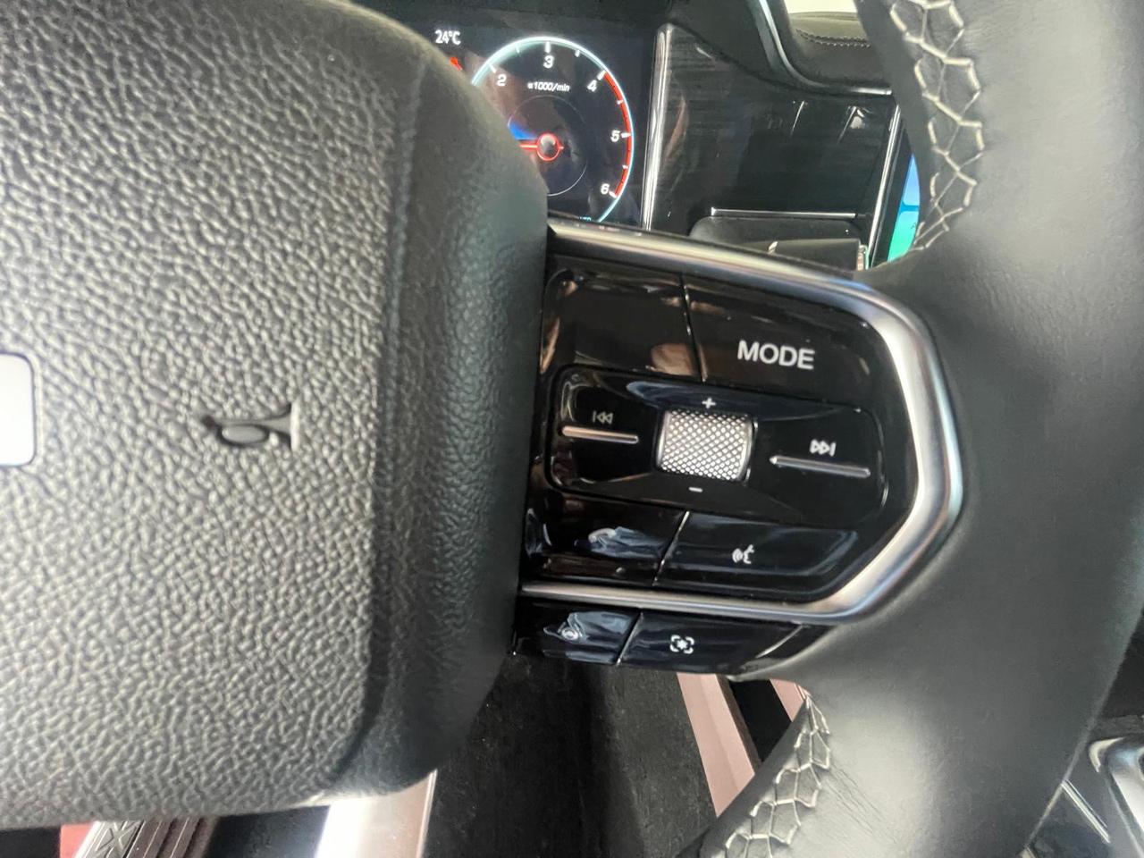 FOTON FOTON TUNLAND V9 ULTRA 8AT