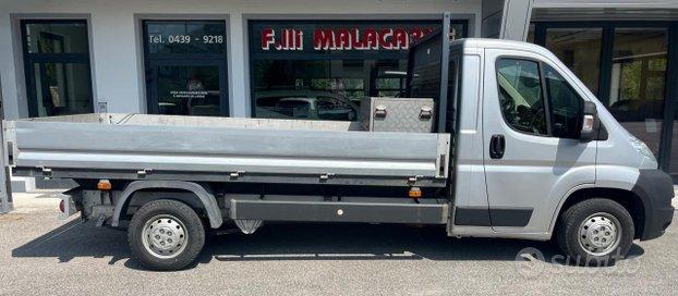 PEUGEOT Boxer 335 3.0 HDi 177CV Autocarro + IVA