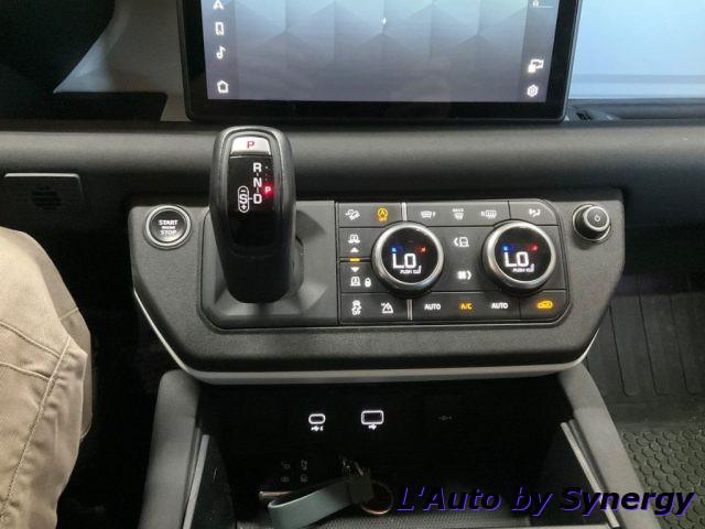 LAND ROVER Defender 110 2.0 SD4 AWD Auto SE