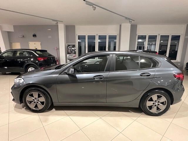 Bmw 116 116d 5p. Advantage