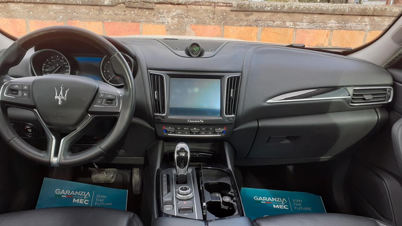 Maserati Levante V6 Diesel 275 CV AWD
