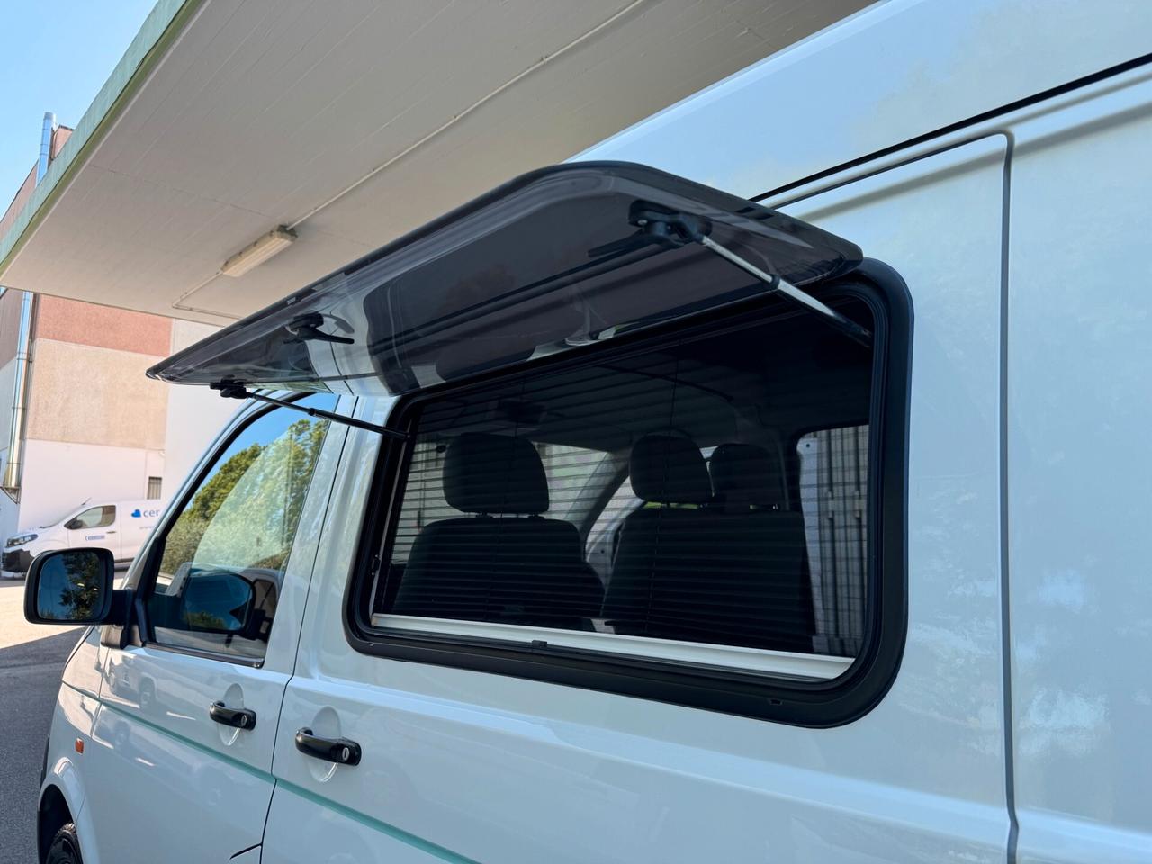 Volkswagen T5 Transporter 1.9TDI CAMPER GARANZIA24