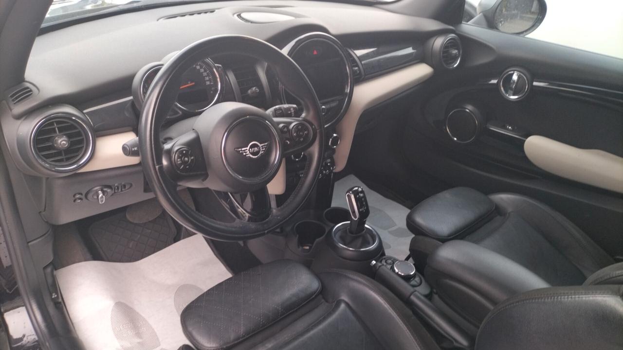 Mini Mini 1.5 Cooper D INTERNI PELLE NAVI