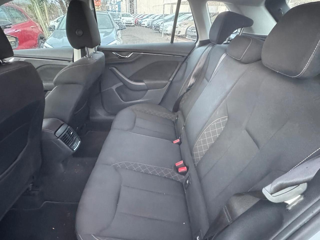 Skoda Kamiq 1.6 TDI - IVA DEDUCIBILE