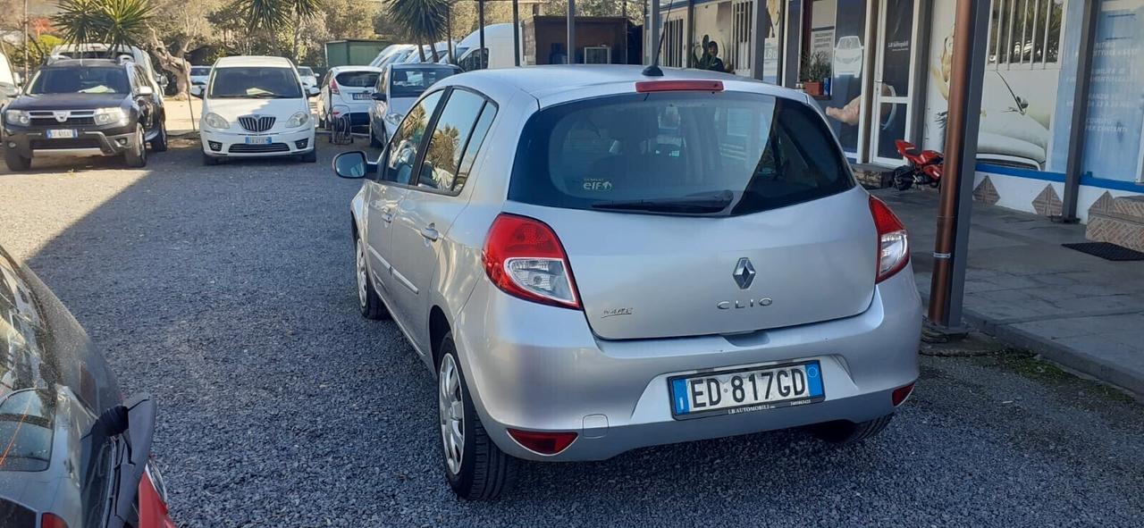 Renault Clio 2010 - 1.2 benzina Lb automobili