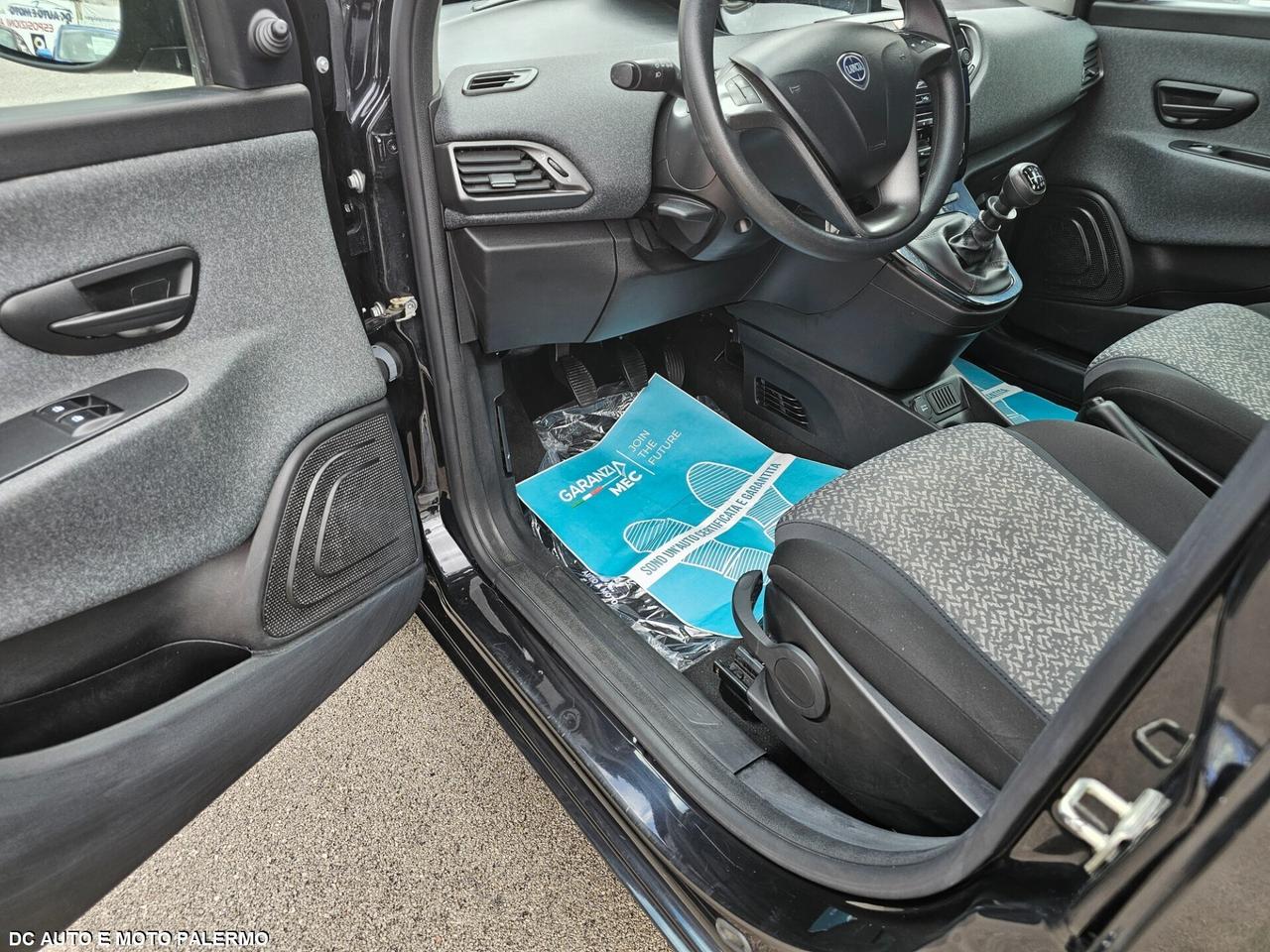 Lancia Ypsilon 1.0 Benzina 69CV.Hybrid.Nuov.a.2022