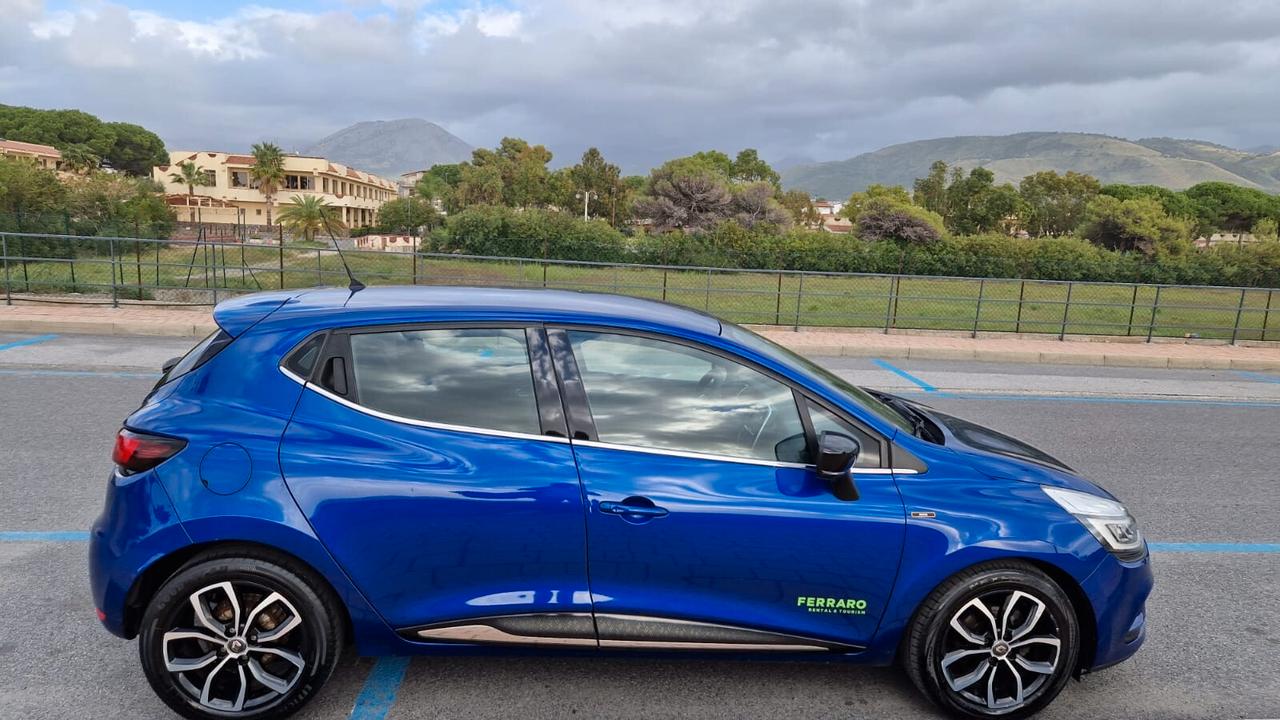 Renault Clio dCi 8V 90 CV EDC 5 porte Moschino Intens
