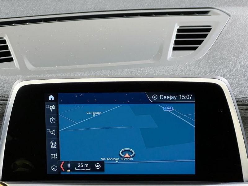 BMW X2 sDrive 18d Business Aut.