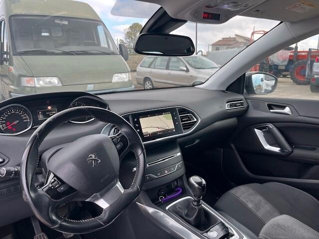 Peugeot 308 BlueHDi 130 S&S Allure