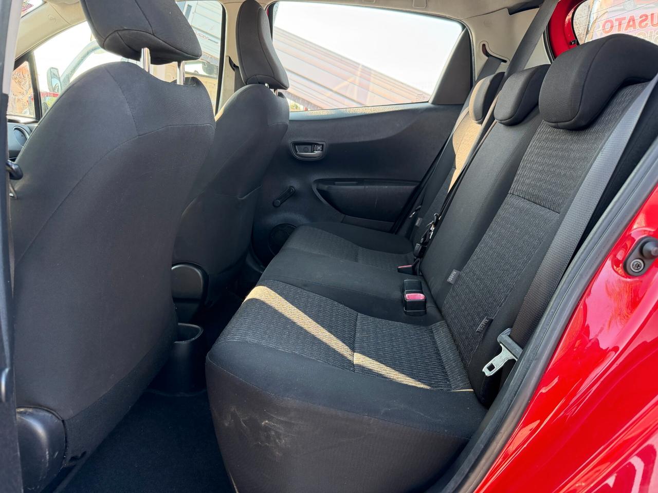 TOYOTA YARIS 2013 1.4 DIESEL 90 CV