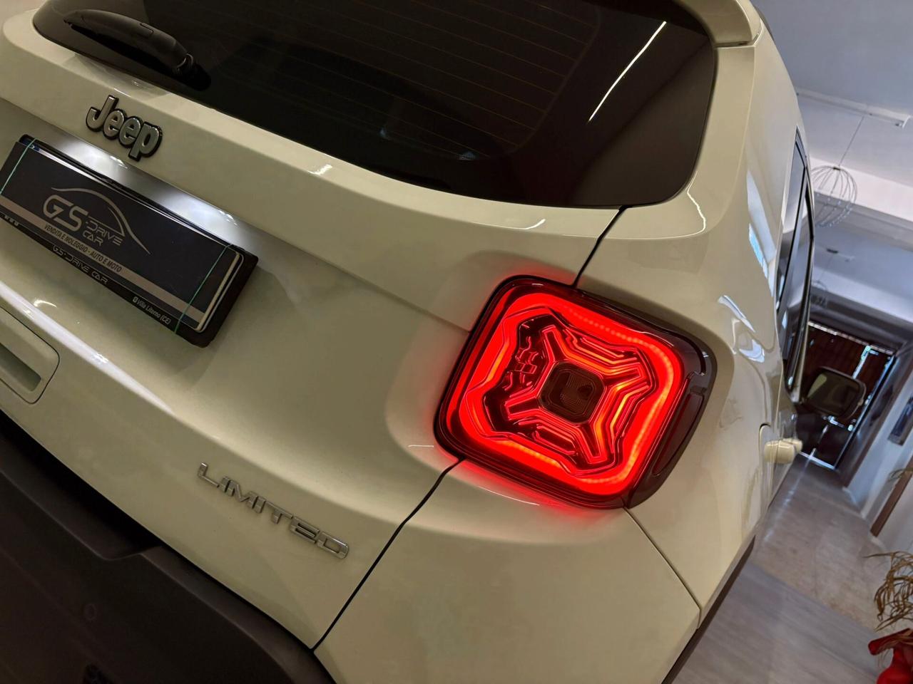 Jeep Renegade 1.6 Mjt DDCT 120 CV Limited Full-LED