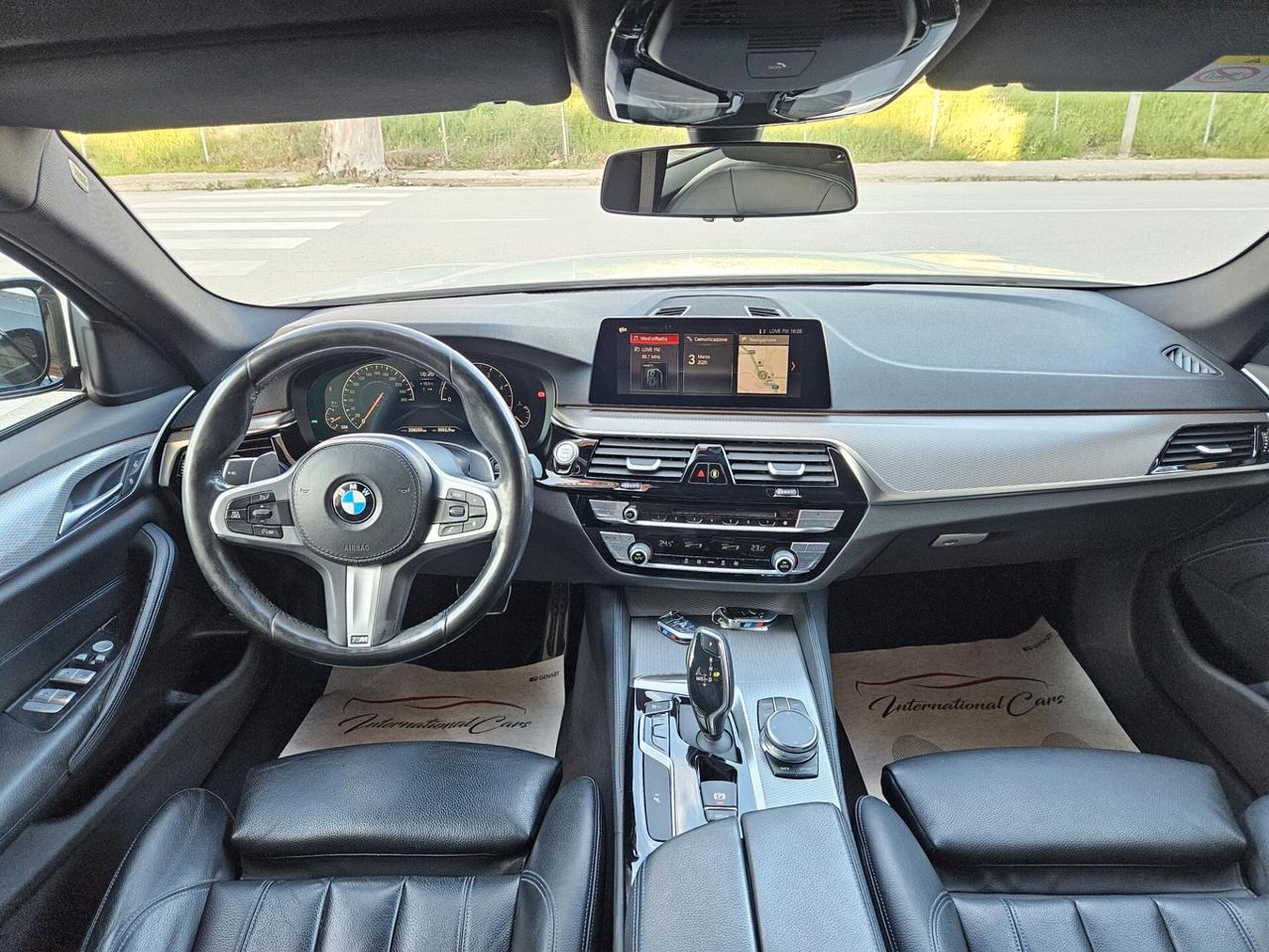 BMW SERIE 5 Msport 518D Touring 150CV