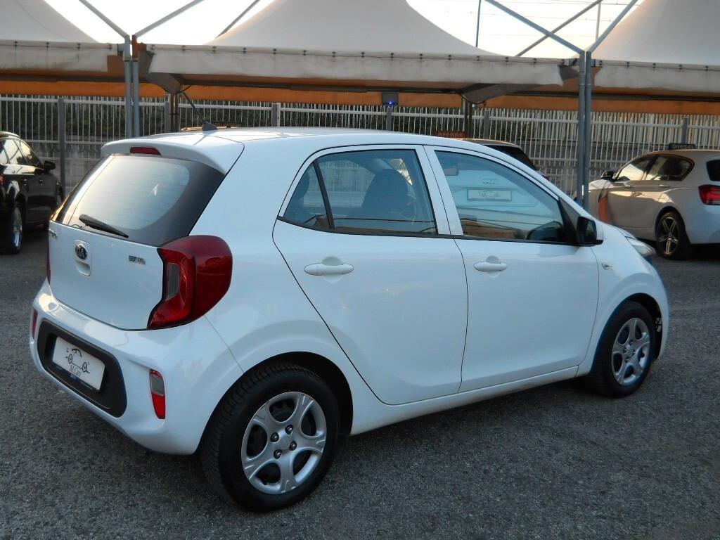 Kia Picanto 1.0 12V GPL 5 porte AMT Urban