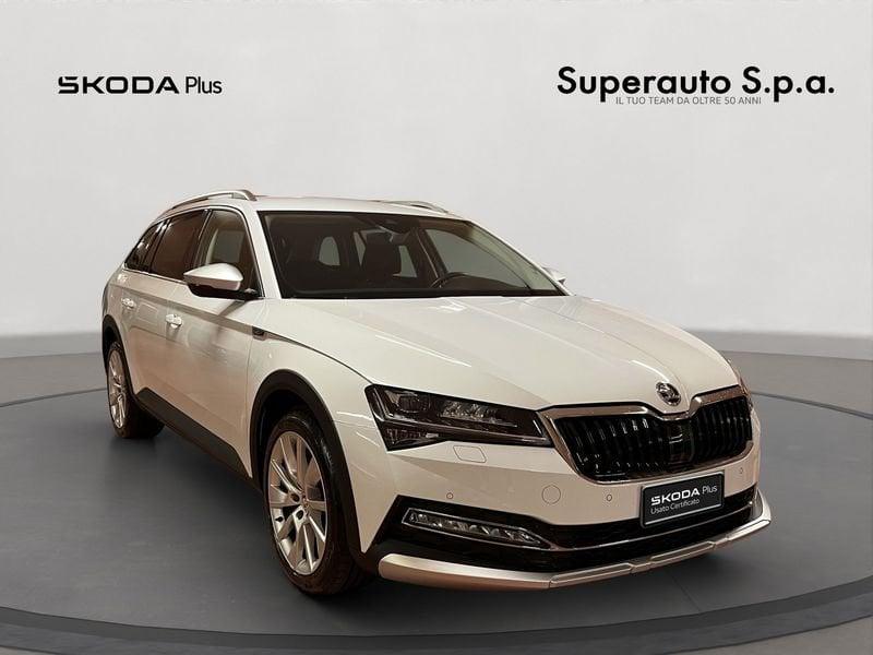 Skoda Superb 2.0 TDI 200 CV SCR DSG 4x4 Wagon Scout