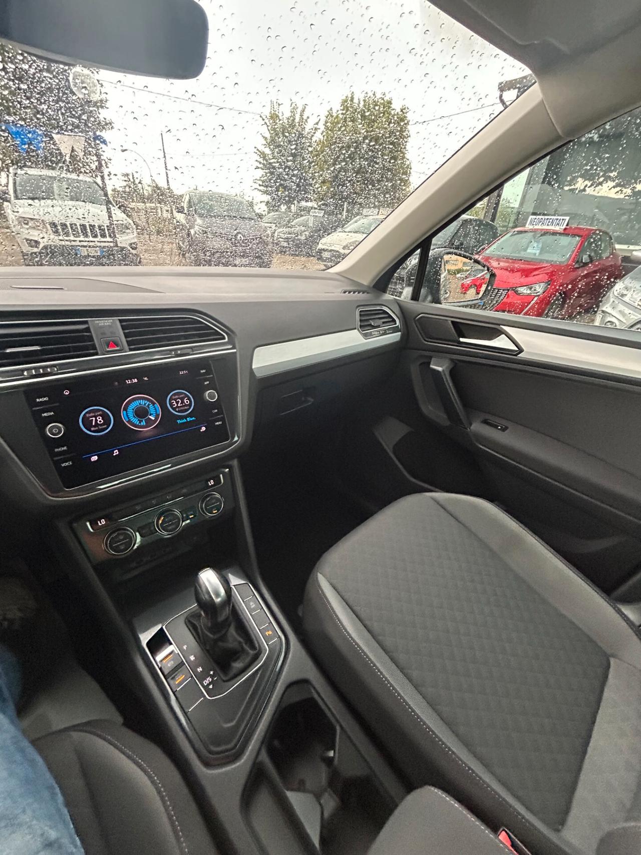 " DA VETRINA " Volkswagen Tiguan 2.0 TDI DSG Business