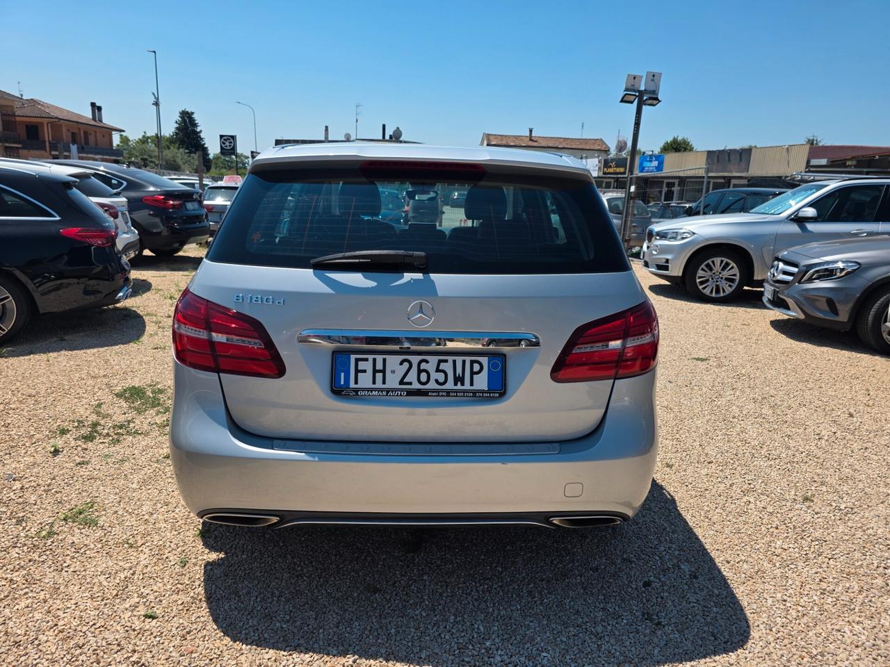 Mercedes-benz B 180 B 180 d Automatic Premium