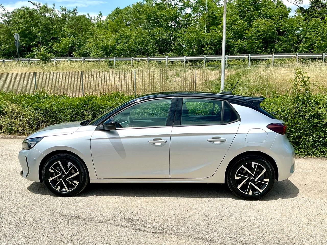 Opel Corsa 1.2 100 CV GS. Automatico AT8