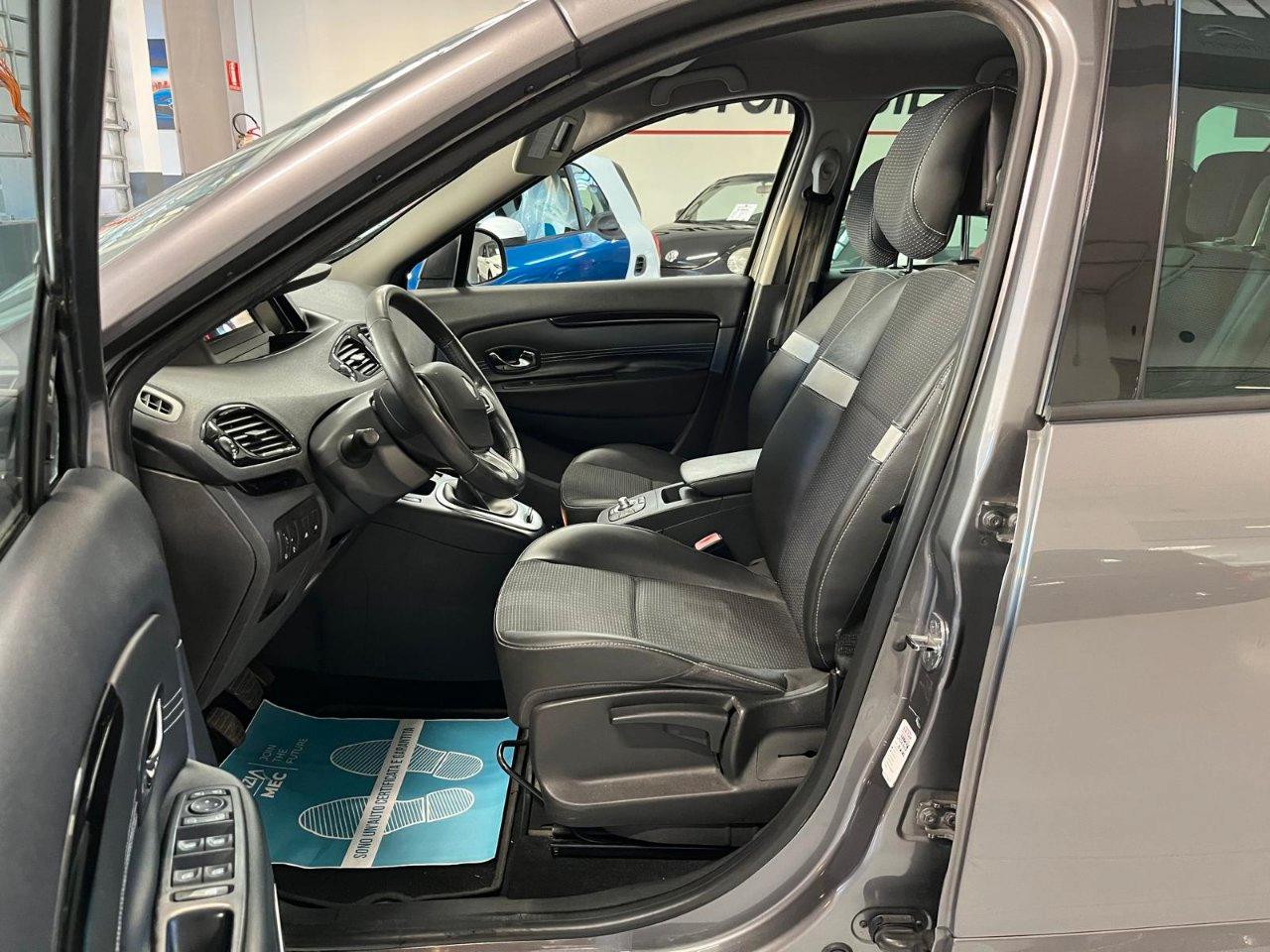 Renault Scenic X-Mod 1.6 dci Luxe 130cv