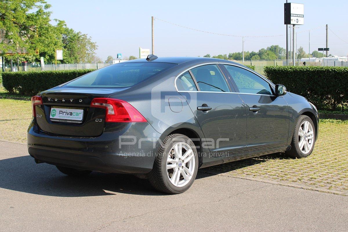 VOLVO S60 D3 Geartronic Momentum