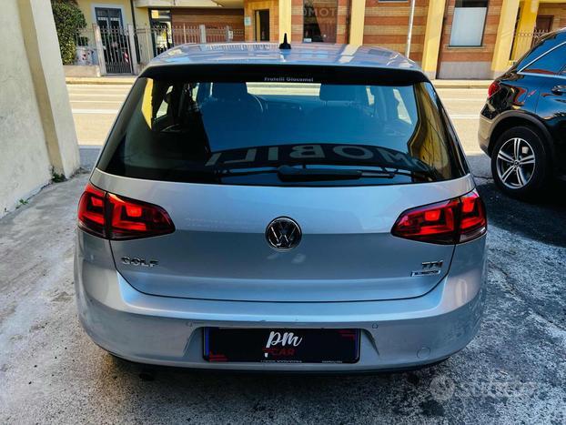 VOLKSWAGEN Golf 1.6 TDI 110 CV 5p. Highline Blue