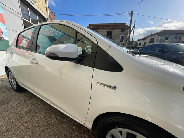 TOYOTA Yaris 1.0 5 porte Business