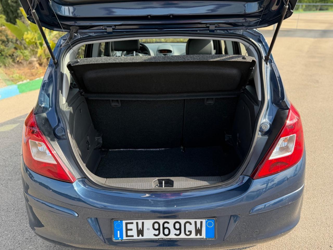 Opel Corsa 1.2 85CV 5 porte GPL (SCADENZA 2034) -TECH Edition